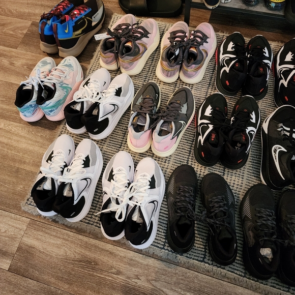 Nike Kyrie Flytrap 5 Men's Shoes. New Without Box. - Picture 8 of 9